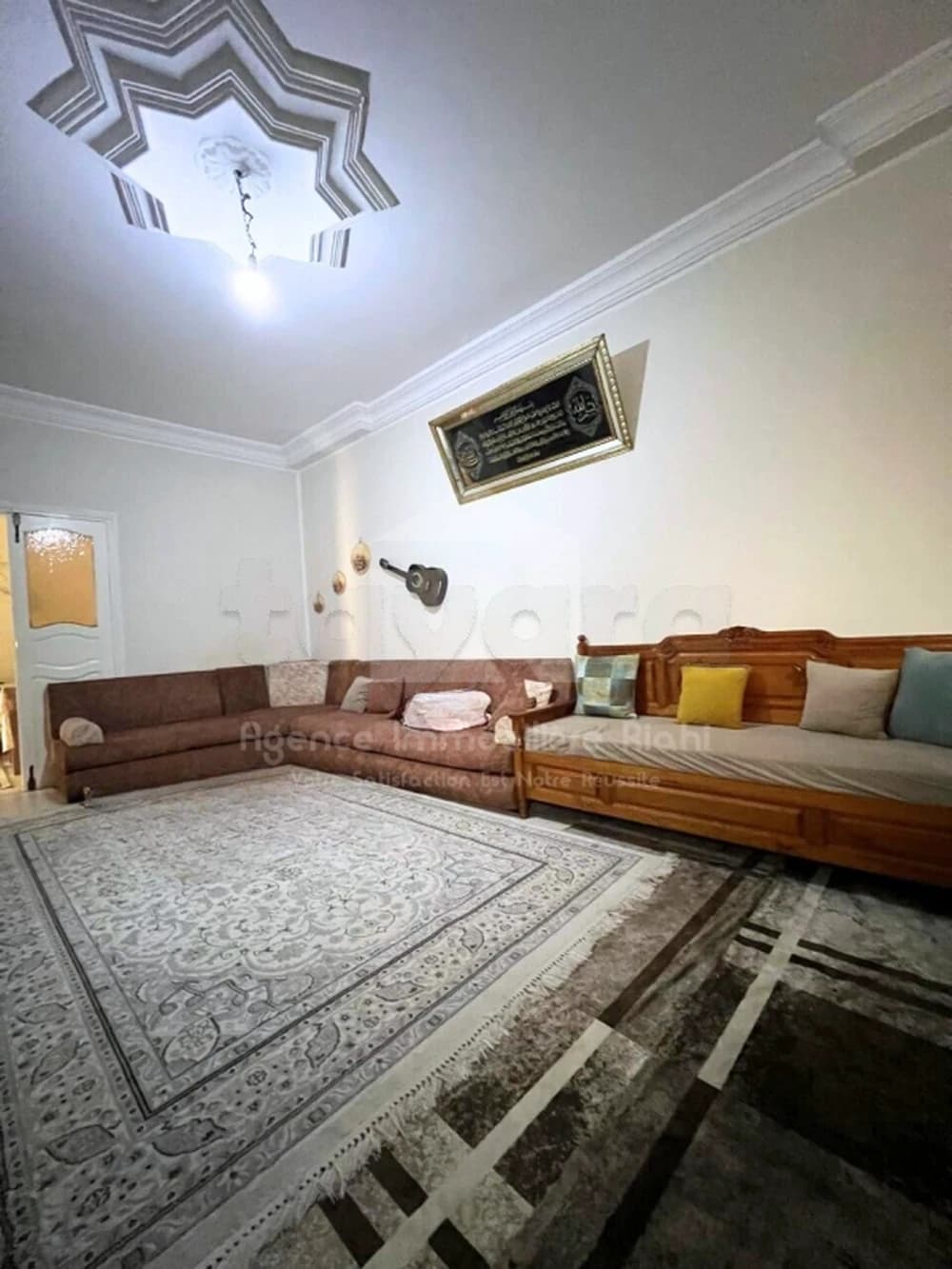A VENDRE | maison R+2 situé à cité Erriadh rue ettawfik