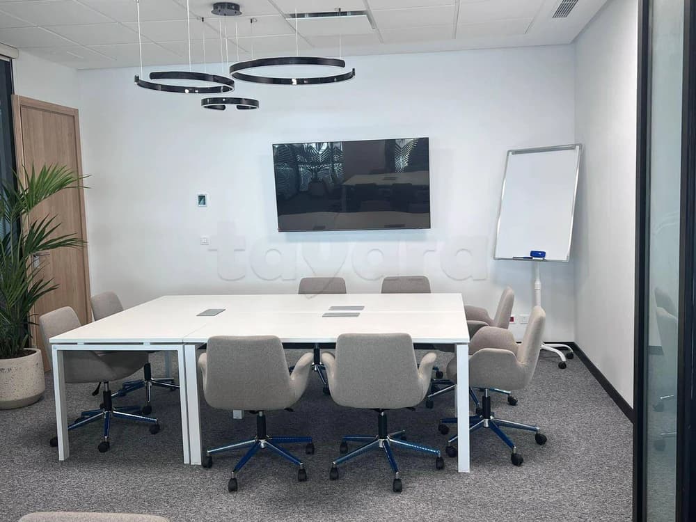 Un bureau de coworking ouvert entièrement équipé pour vous et votre équipe à Tunis, Le Golfe de Tunis 