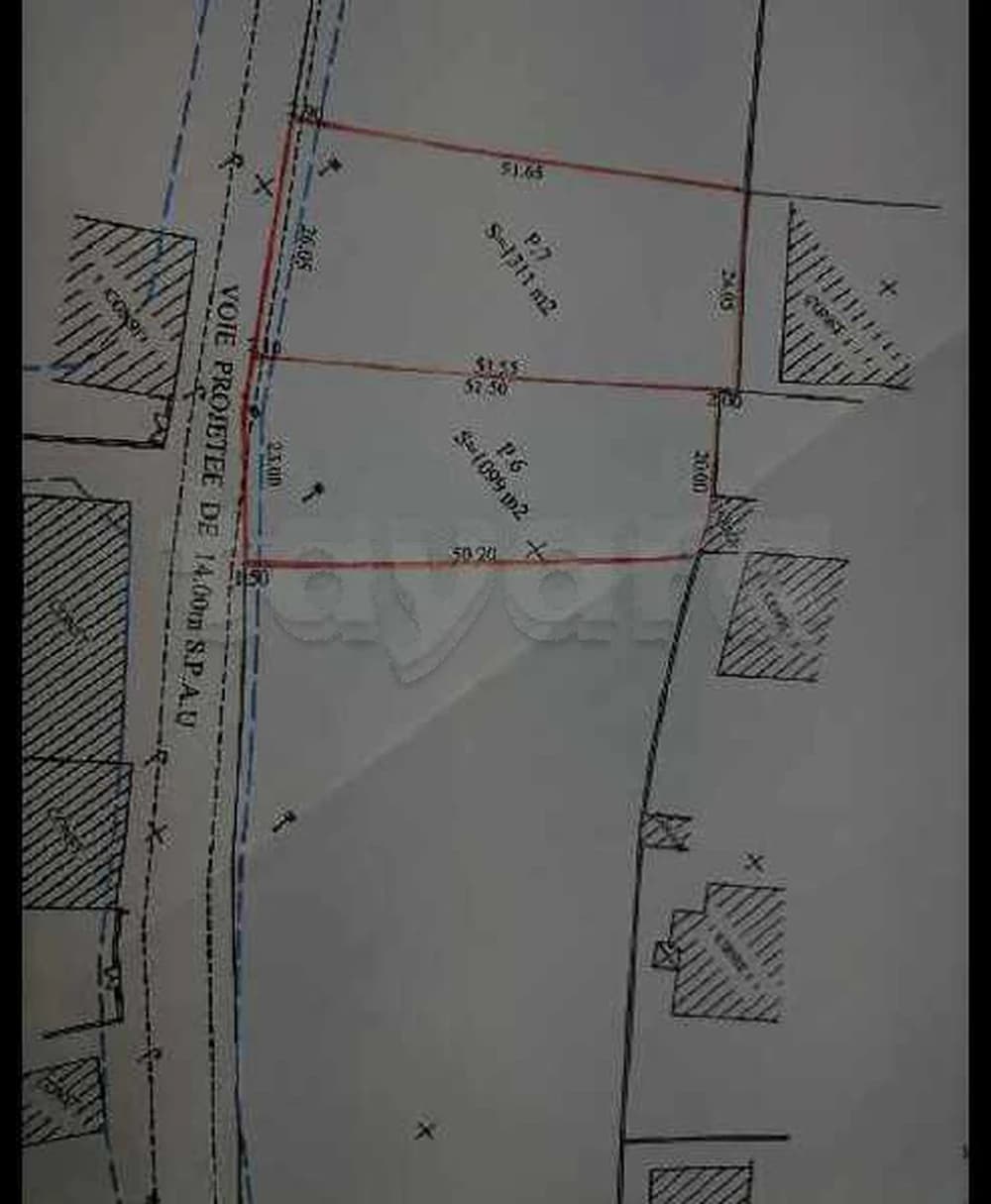 terrain à route gabes