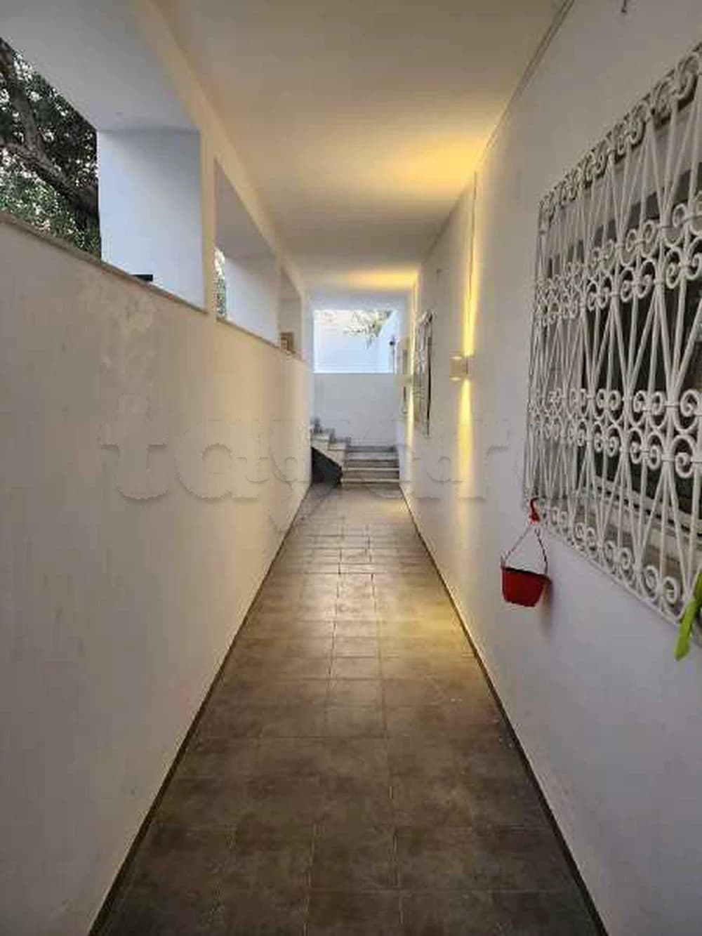 A louer rez-de-chaussée d'une villa manar1