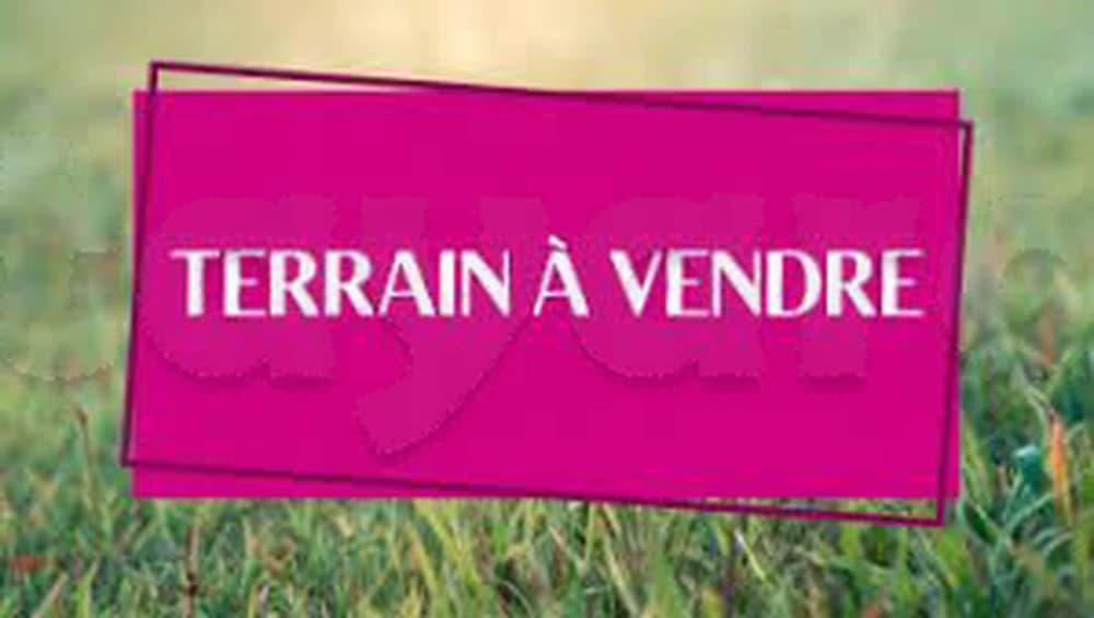 Terrain 833 m² commercial 