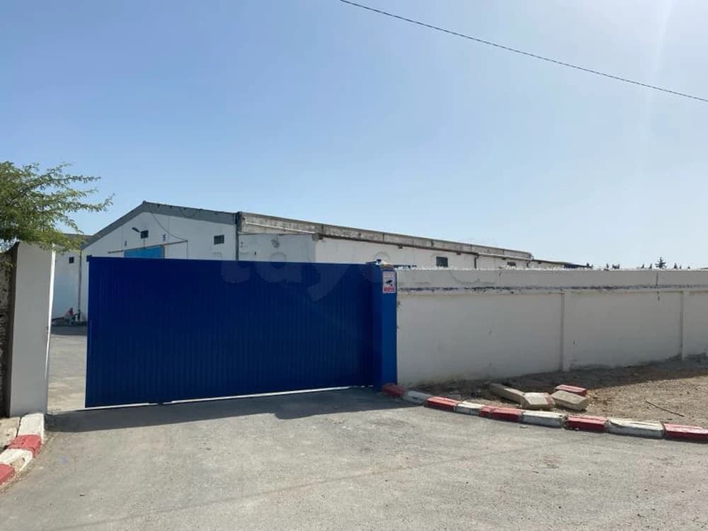 DÉPÔT +PARKING 
بومهل 