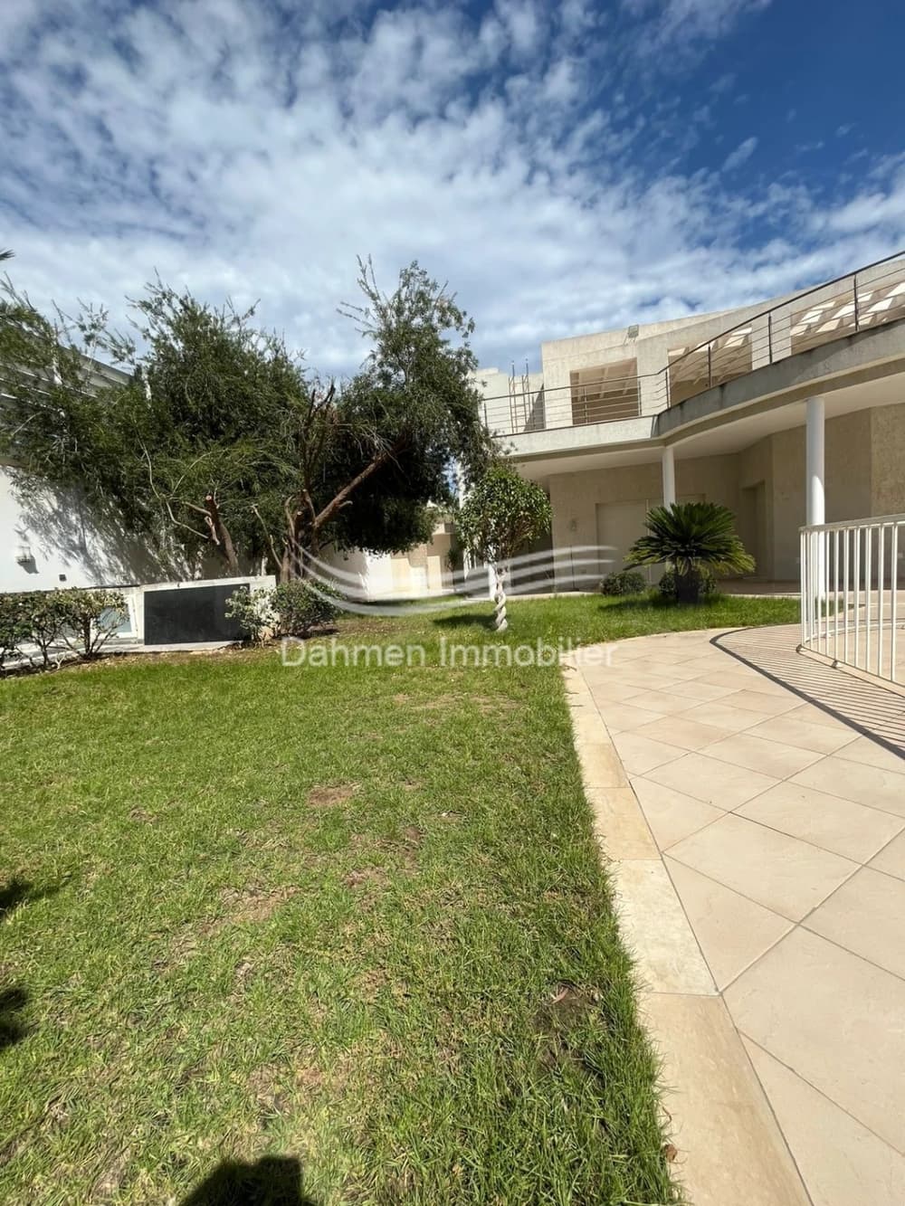 À Louer – Villa indépendante avec piscine à Kantaoui