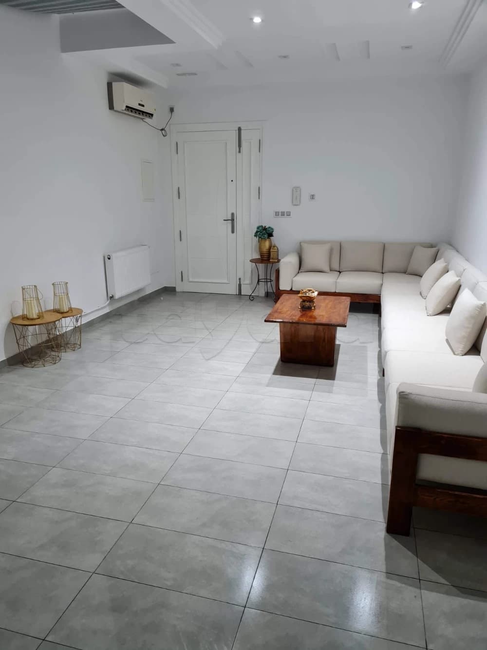 Studio s+1 haut standing non meublé 