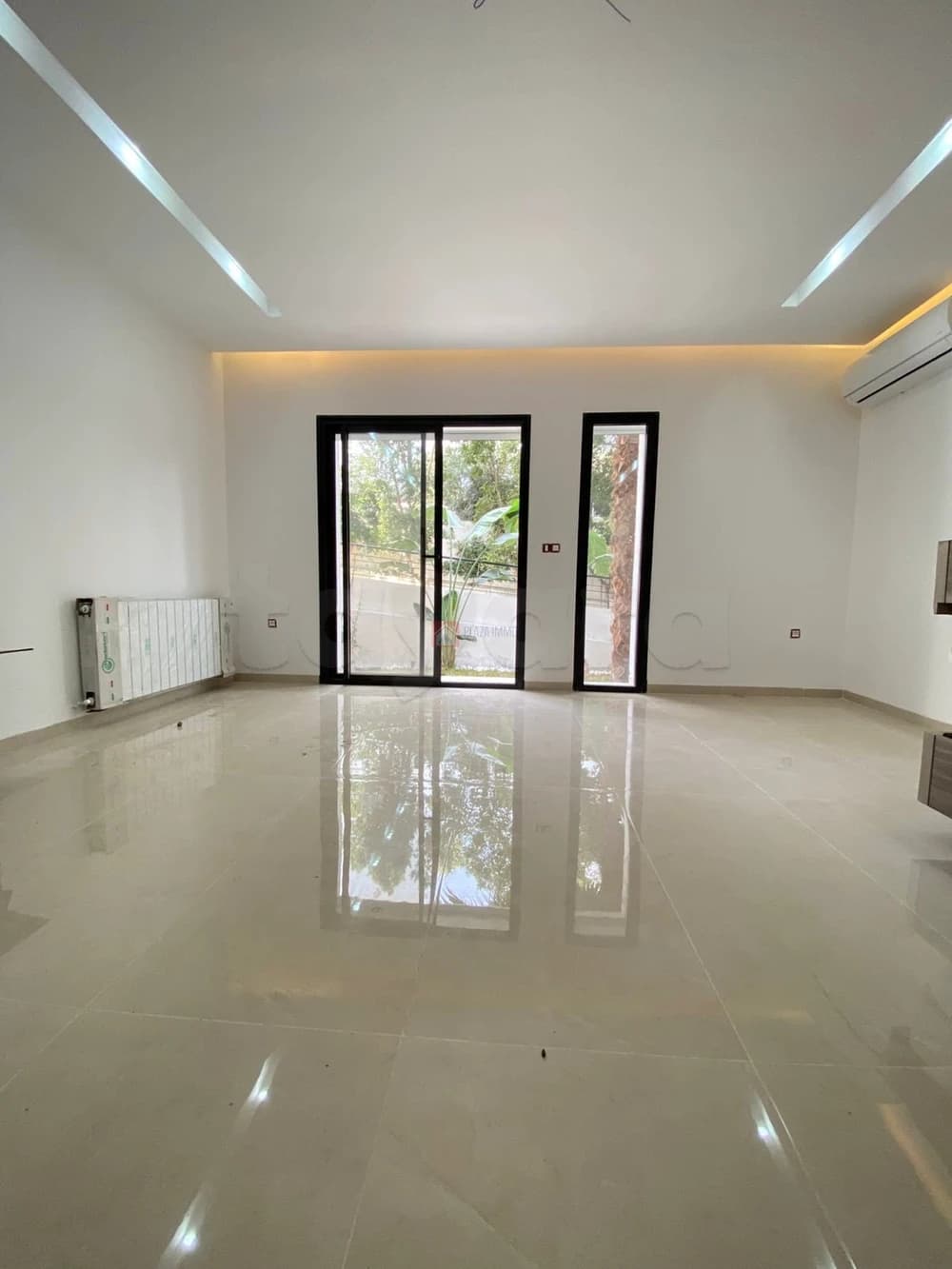 À Vendre un Bel Appartement S3 à Gammarth Supérieur