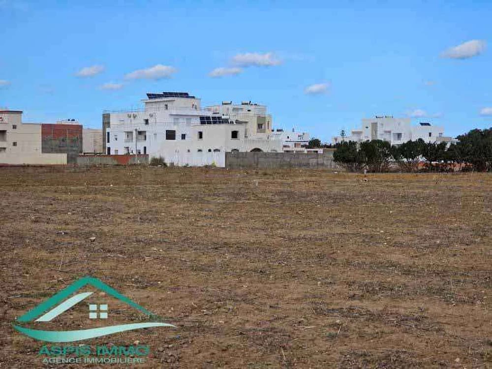  Terrain d’habitation à 150 mètres de plage Hammam Ghzeez 