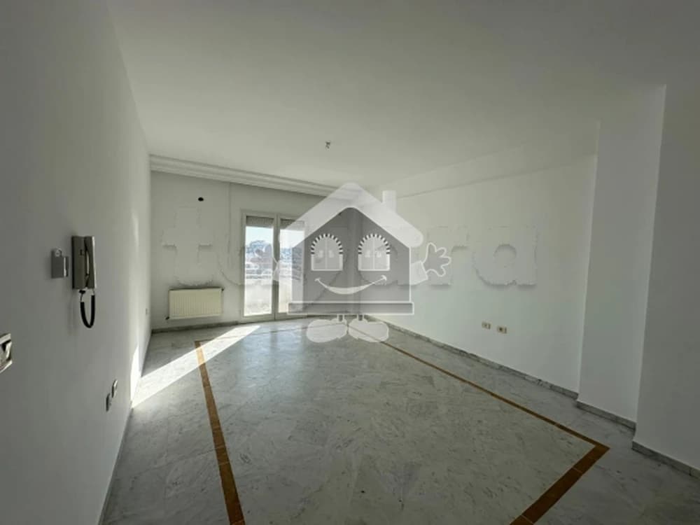 Sahloul Appartement S3 a louer Avenue Yasser Arafet
