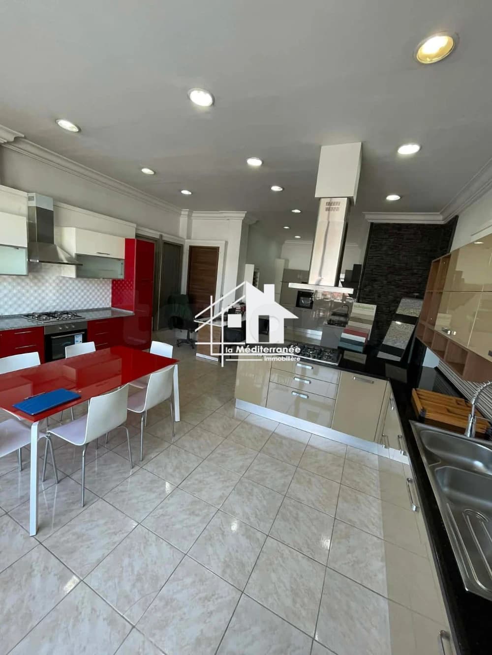 A vendre fond de commerce à Khaznadar