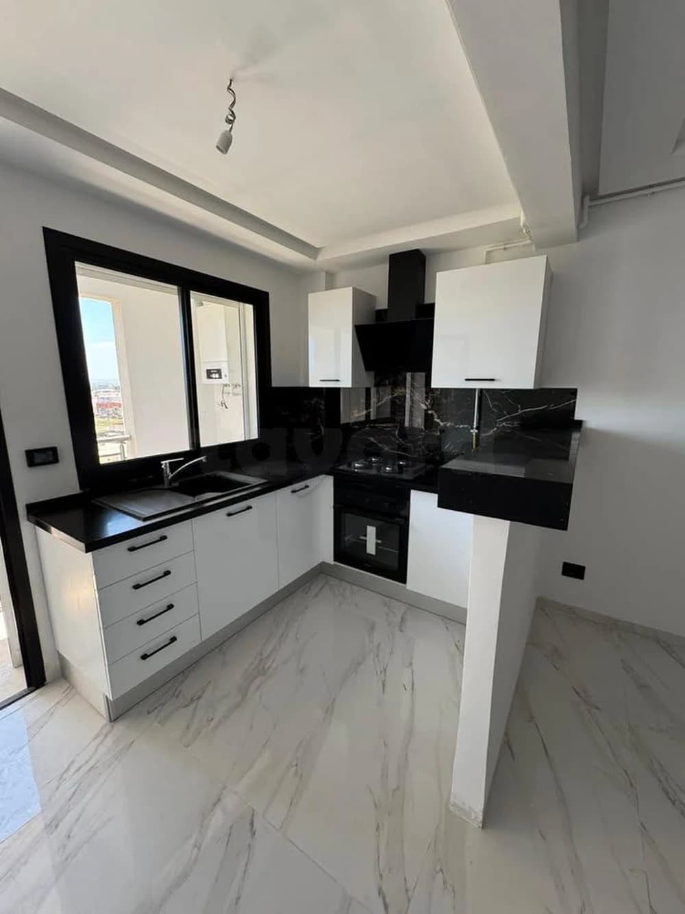 🏠A Louer Appartement S+1 haut standing avec balcon à Ain Zaghouan