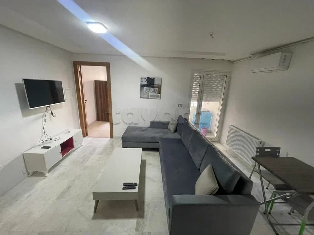 À louer s1 meublé par nuitée haut standing à cite Wahat l’aouina 