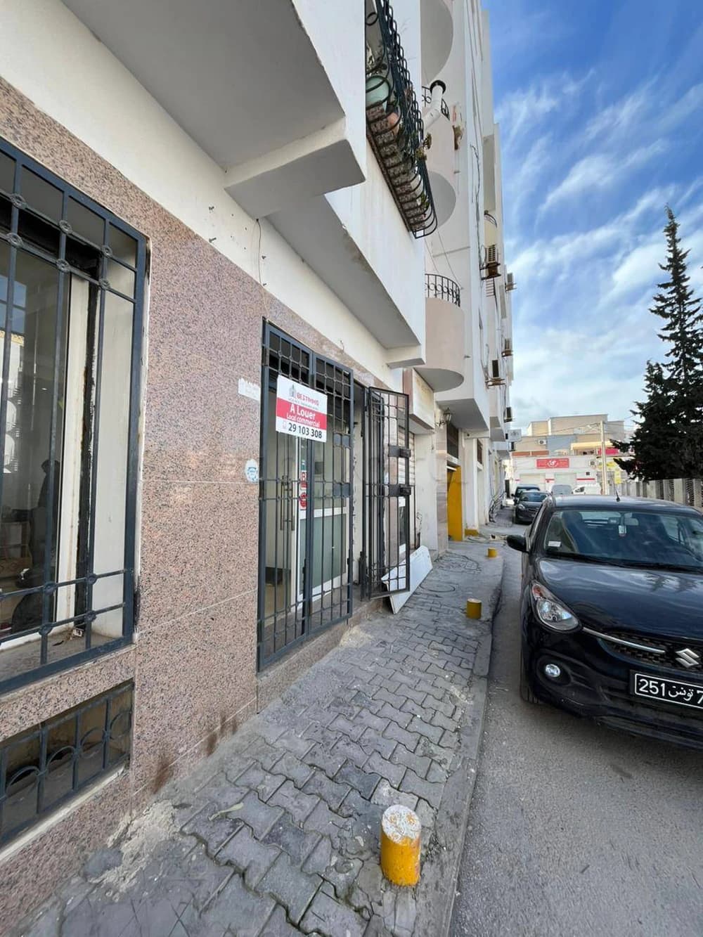 A louer local commercial a cité Ghazela