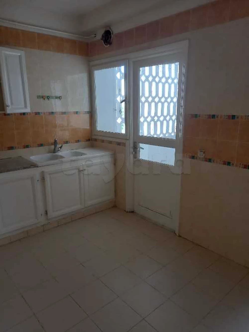 Appartement ariana essoghra 