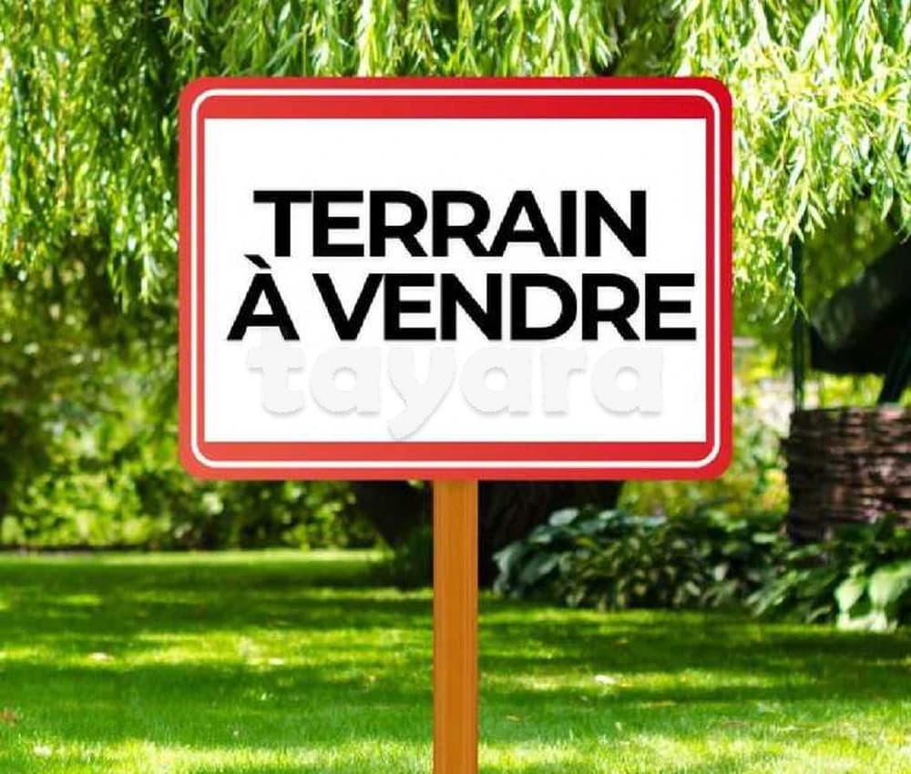 Terrain à  cité ennasr 2 à vendre 