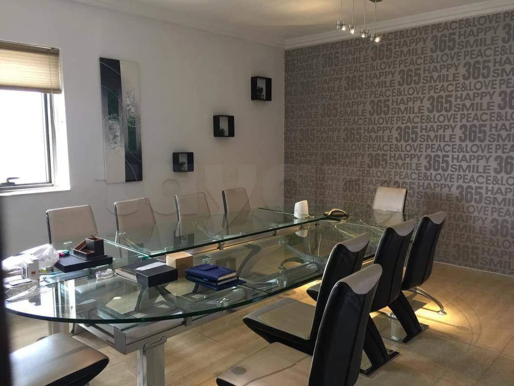 LOCATION BUREAU STANDING MEUBLÉE DE 250 M2 AU CENTRE URBAIN NORD 