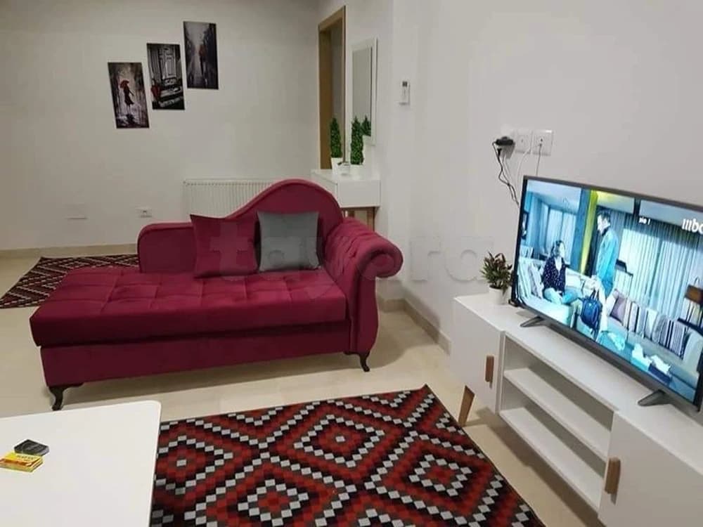 à louer appartement studio meublé s1 ennasr location par jour nuitée 