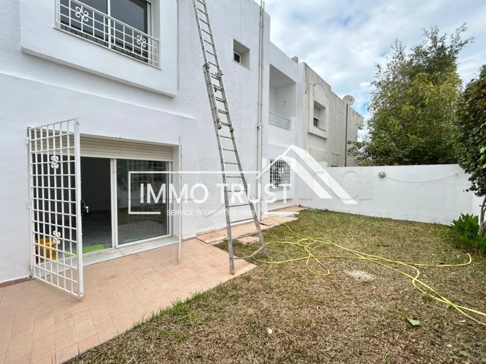 🏠Duplex S+4 avec jardin à La Soukra