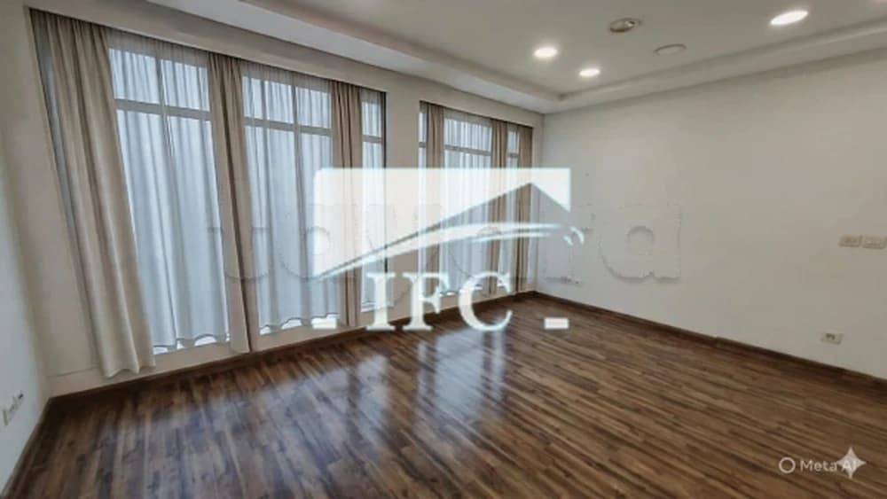 Bureau en 6 espaces - 167m²- Lac 2- IFCL244