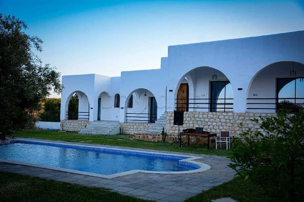 villa avec piscine 20min a hammamet 