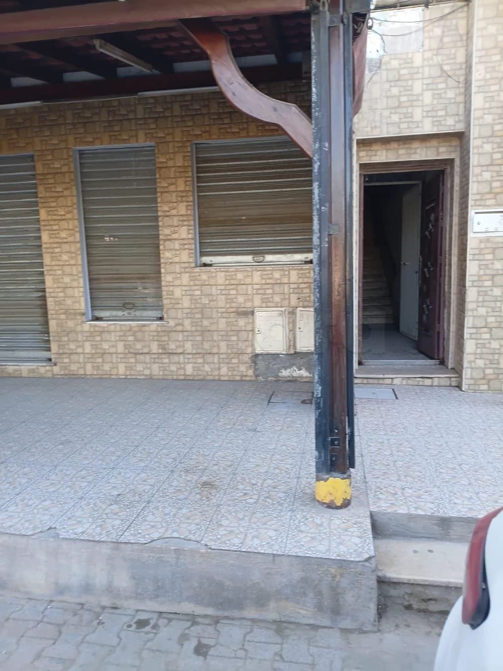 immeuble à Menzel Bouzelfa