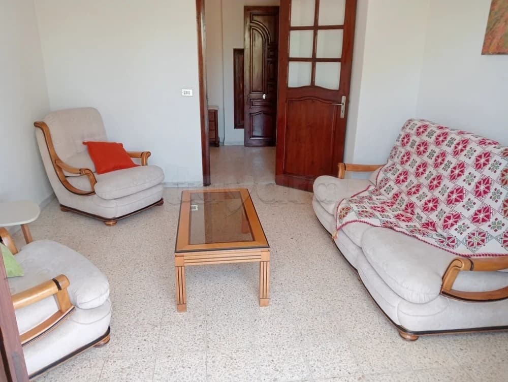 Appartement S2 en plein centre de la Marsa