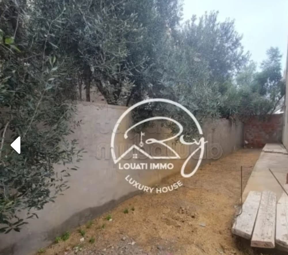 A vendre villa à les jardins de Carthage 