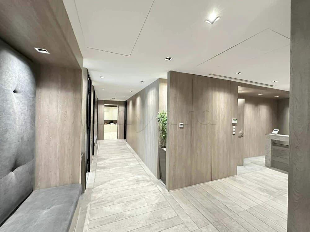 A louer 3 niv neufs 26 pièces au Centre Ville Tunis