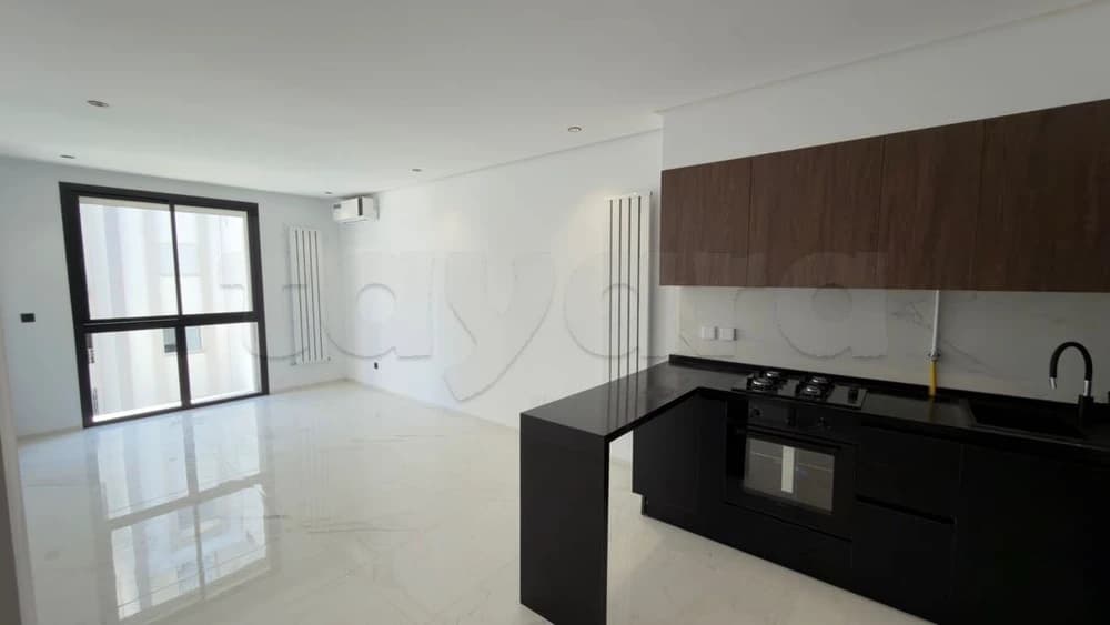 🏡 À Louer S+1 Jamais Habité – Avec Parking Sous-Sol
Nouvelle soukra
