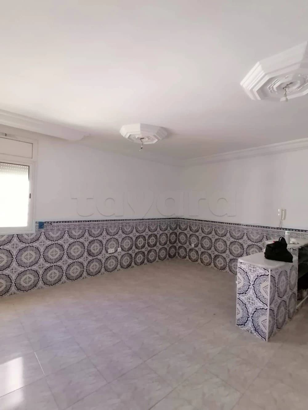 A louer un appartement S+1 à madina jadida 
