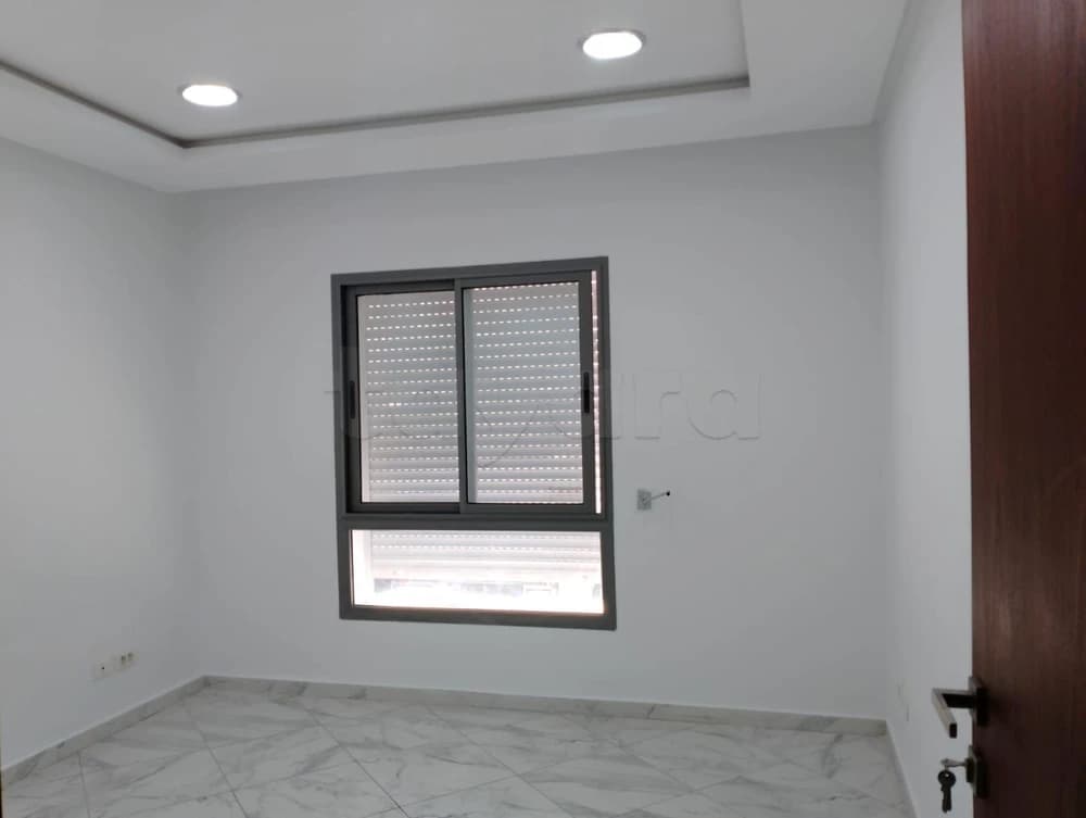 A LOUER UN BUREAU S+2 HST AU CENTRE H.LIF