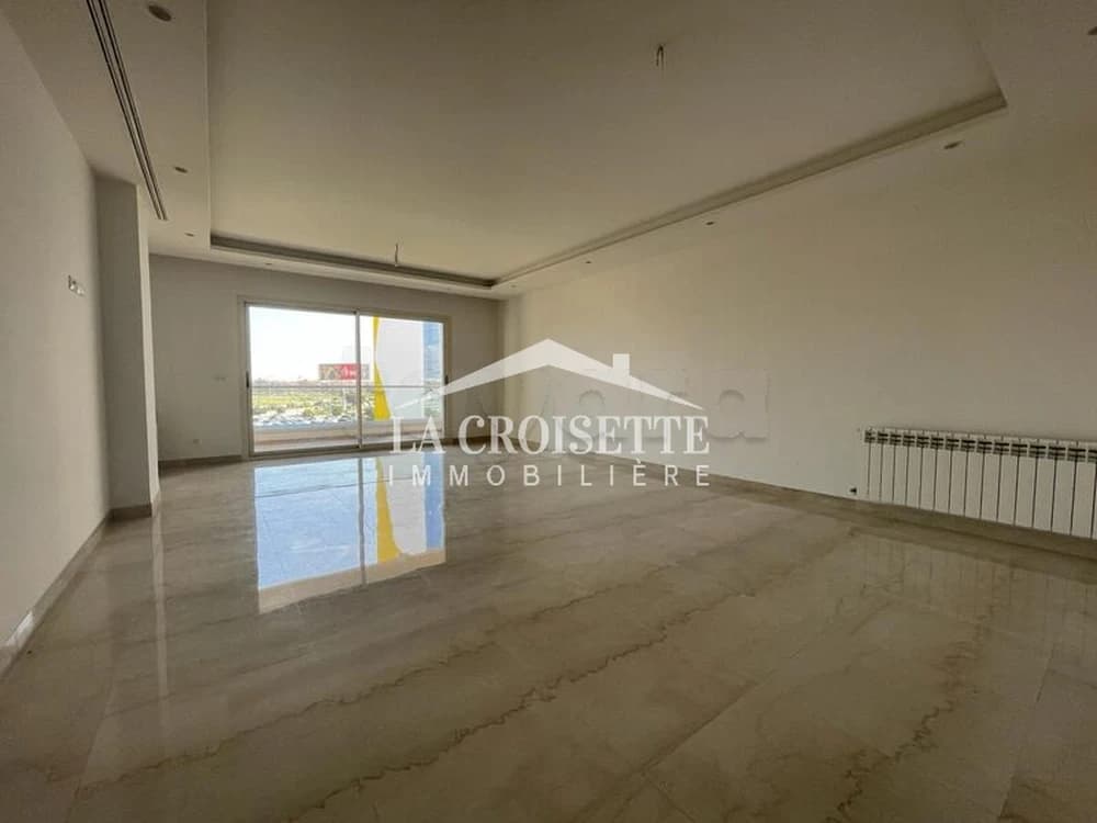 Appartement s3 avec chambre de service à louer au Lac2 MAL0796