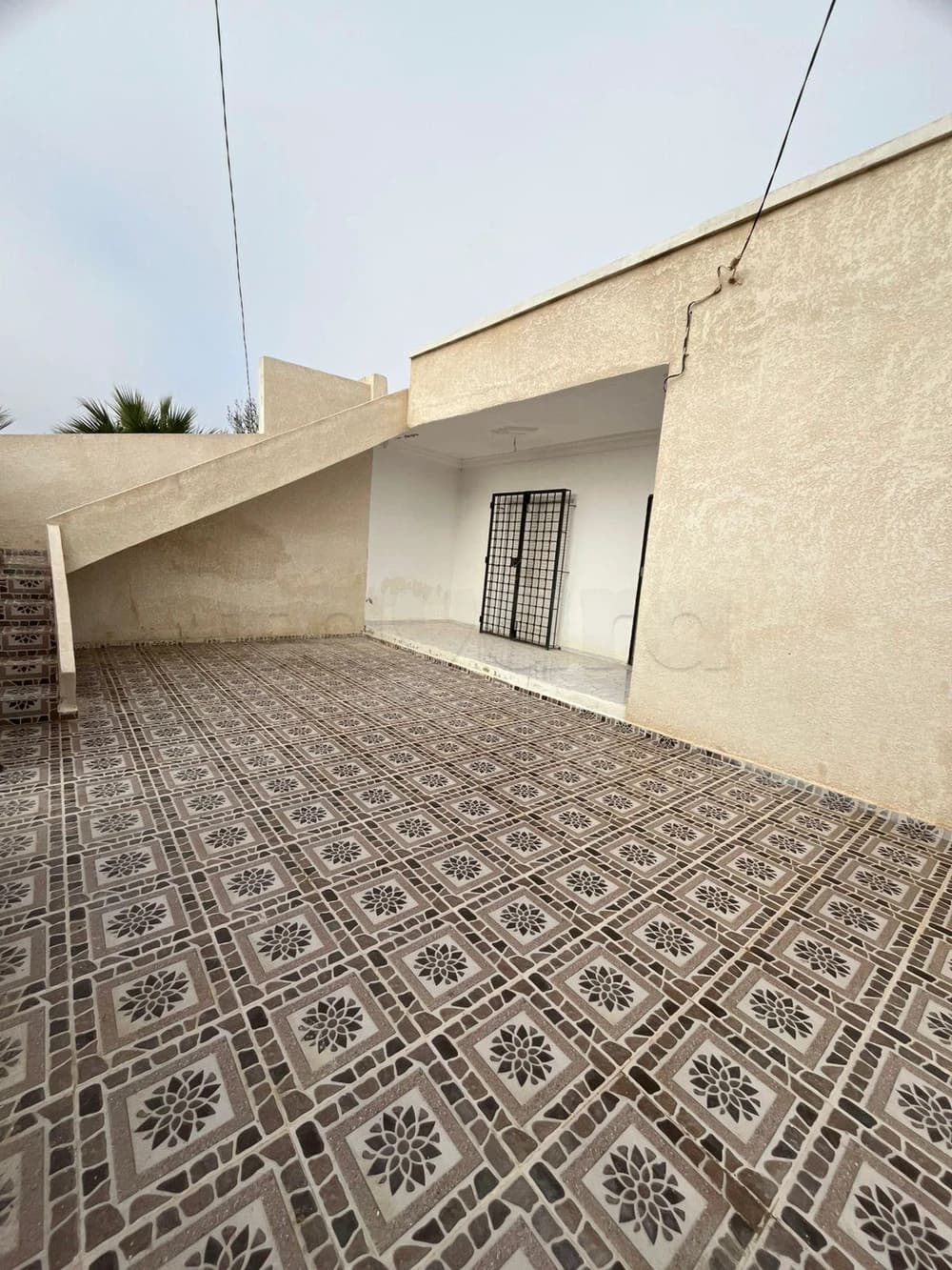 A vendre villa S+3 a Raoued 