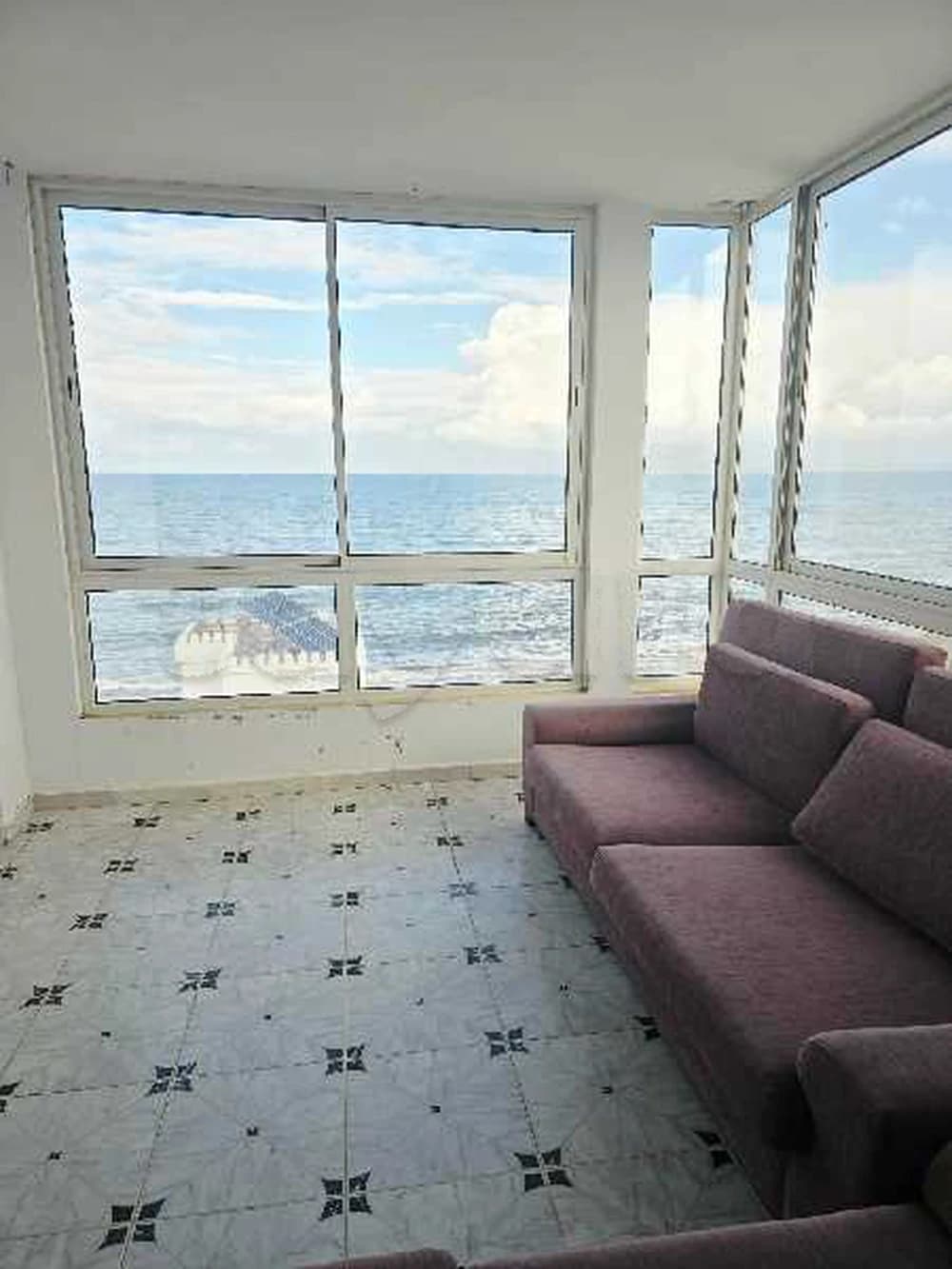 a vendre appartement s3   pied dans léau Chatt-Mariem 