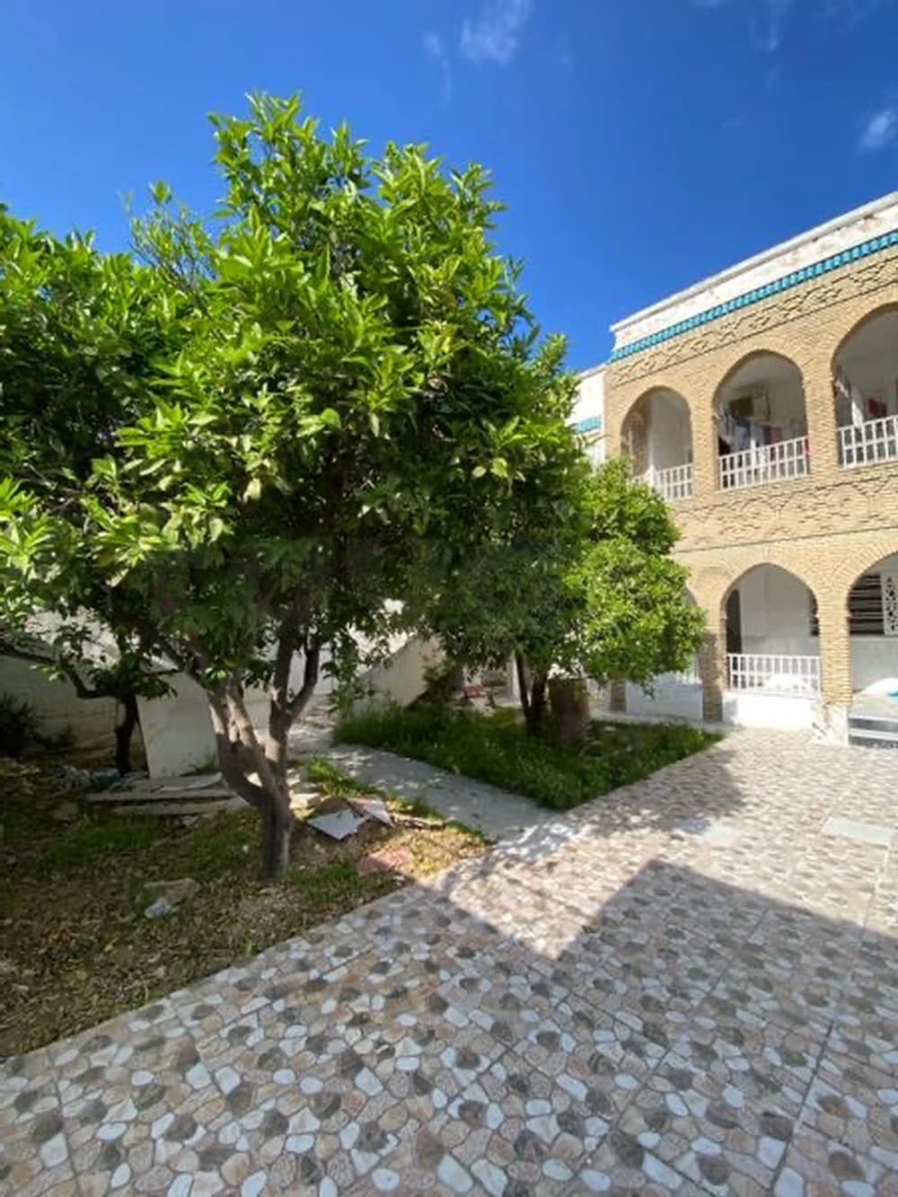 À louer – Rez-de-chaussée de villa