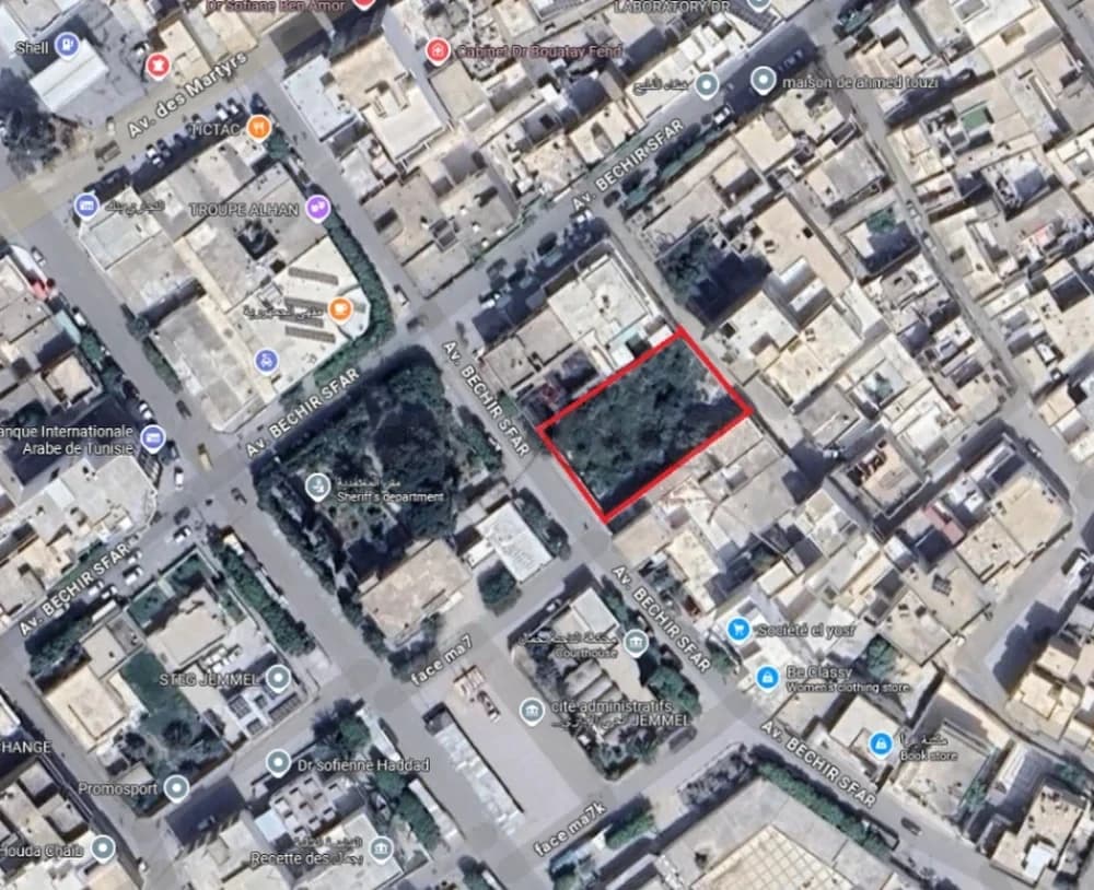 Terrain centre ville Jammel