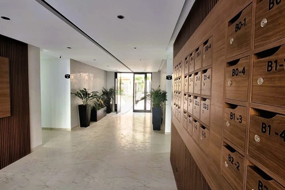 A vendre Appartement S+4 à La Soukra