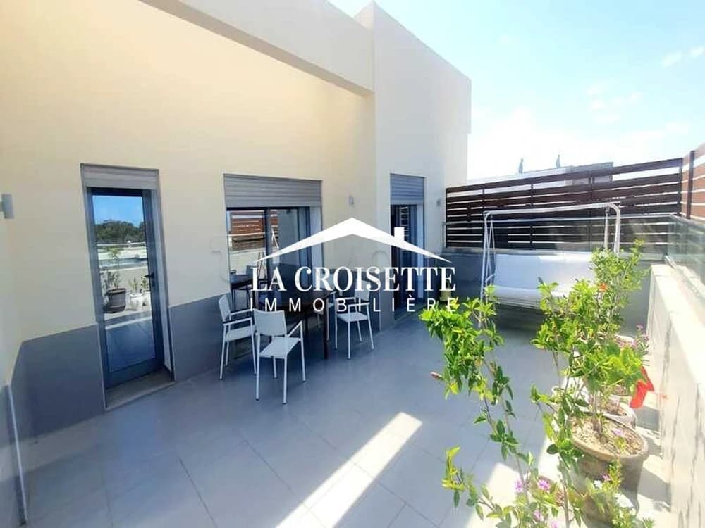Penthouse meublé s3 avec terrasse à louer à Gammarth MAL1176