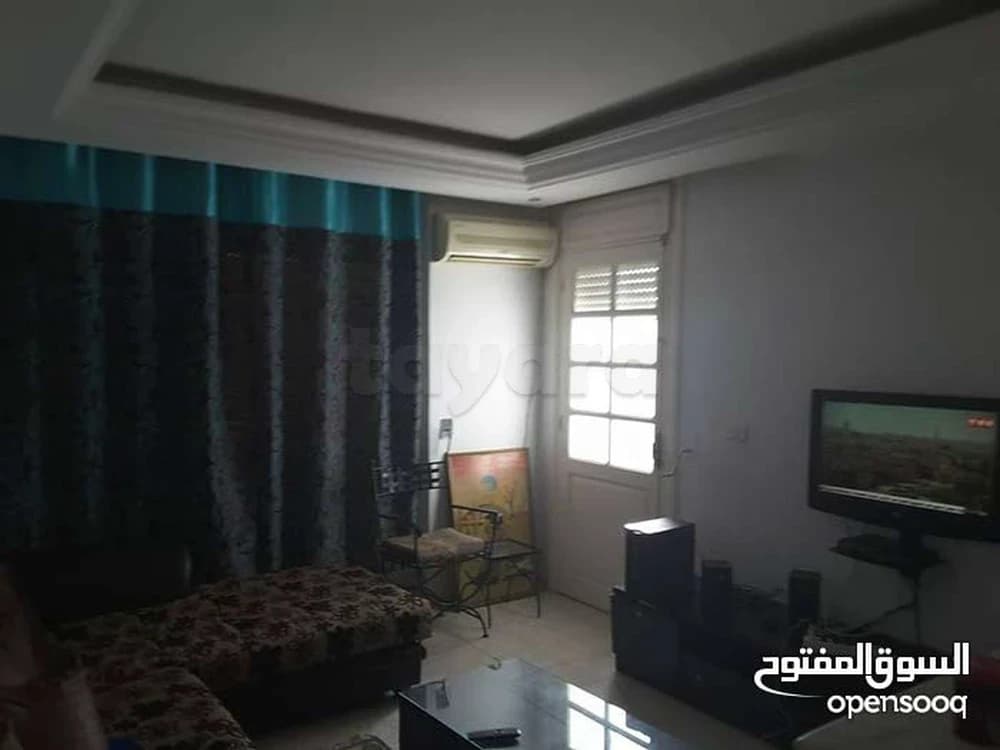 Appartement Meublé A BorjLouzir (Cité Behi Ladgham) 650DT