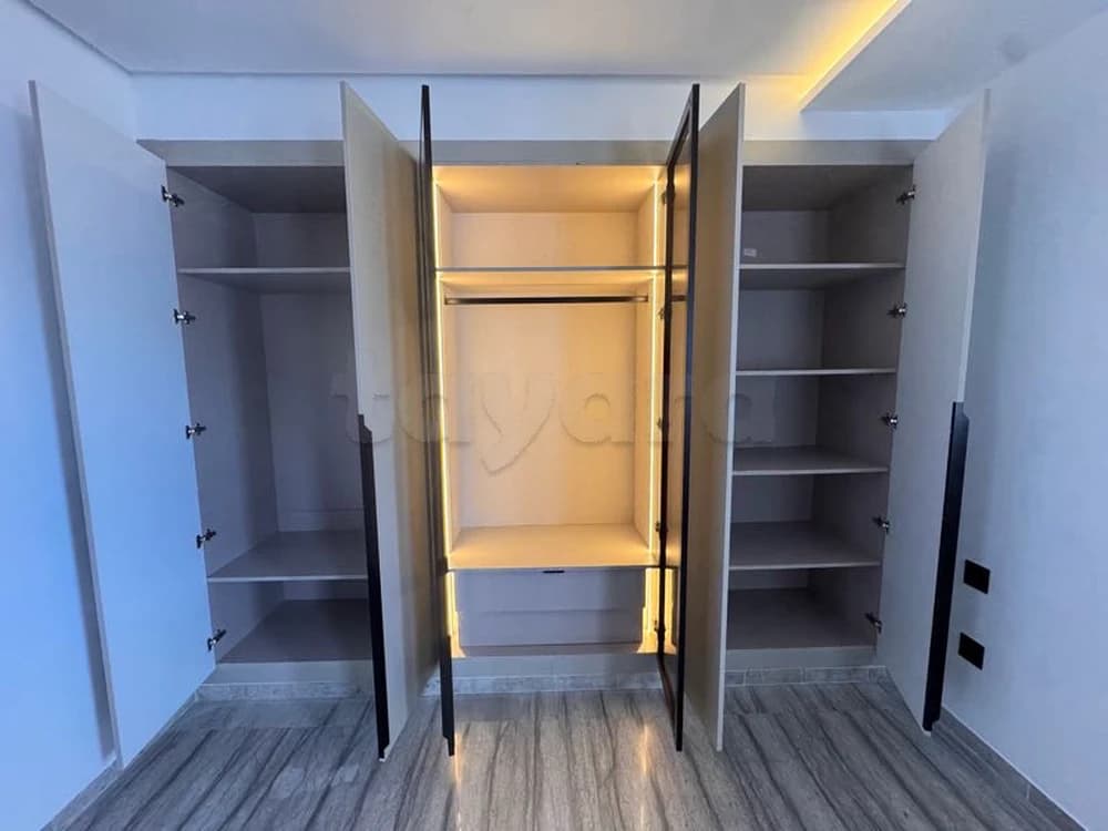 🏡✨ À Louer – S+1 avec Parking Sous-Sol à Ain Zaghouan ✨🏡R avec salle de sport 
