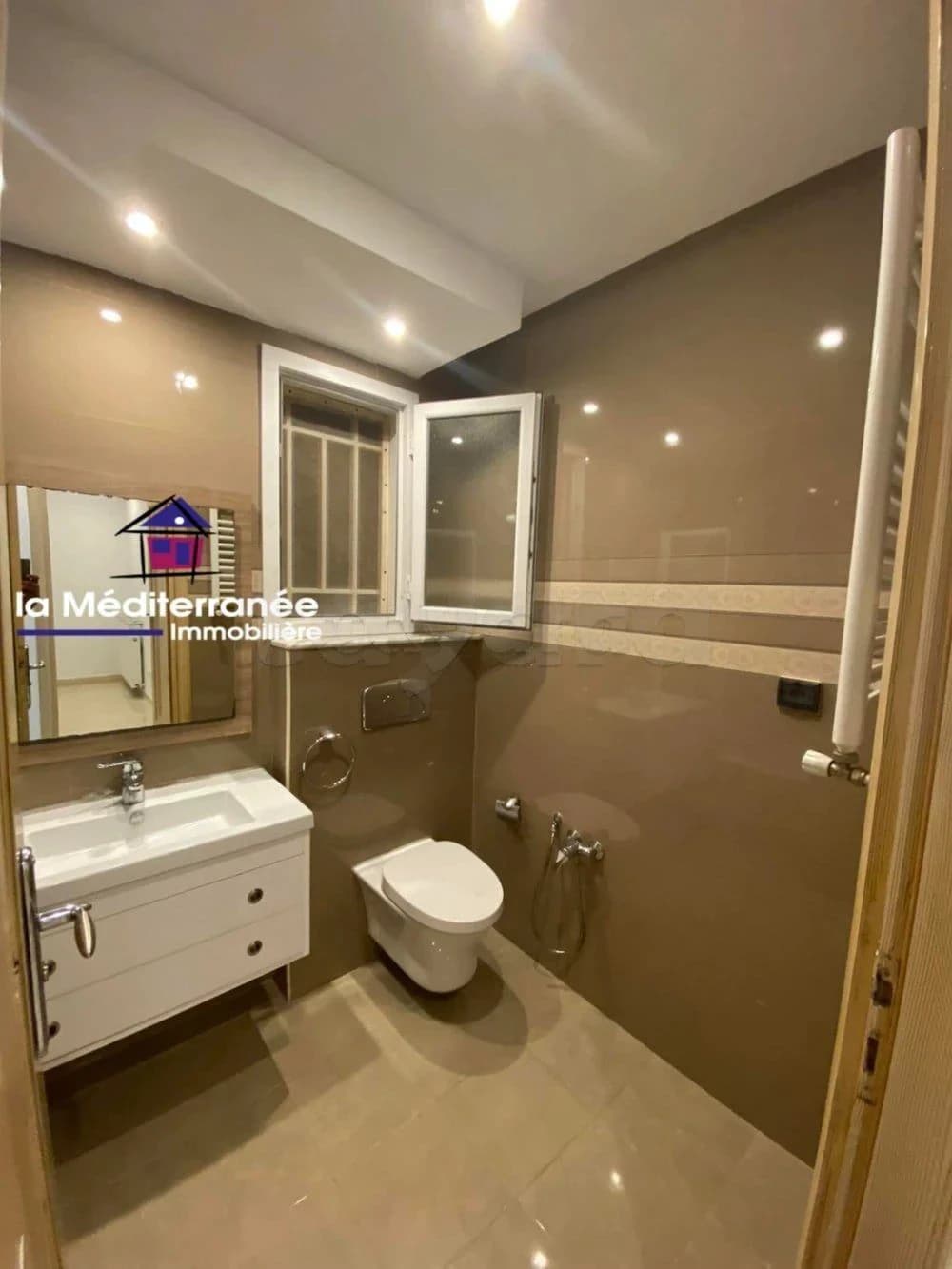 A vendre un Duplex s+3 a boumhel bassatine