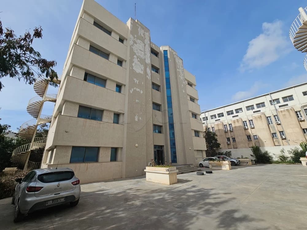 IMMEUBLE BUREAUTIQUE À LOUER – CHARGUIA 2