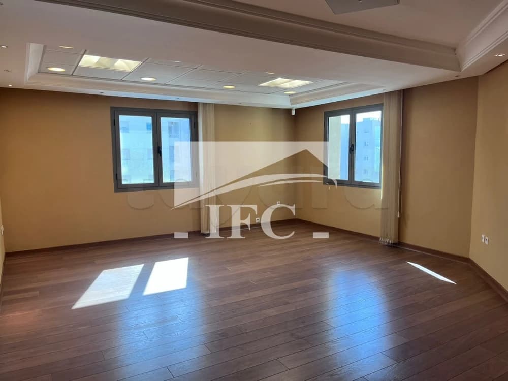 Bureau en 4 espaces-120m²-CUN-IFCU68