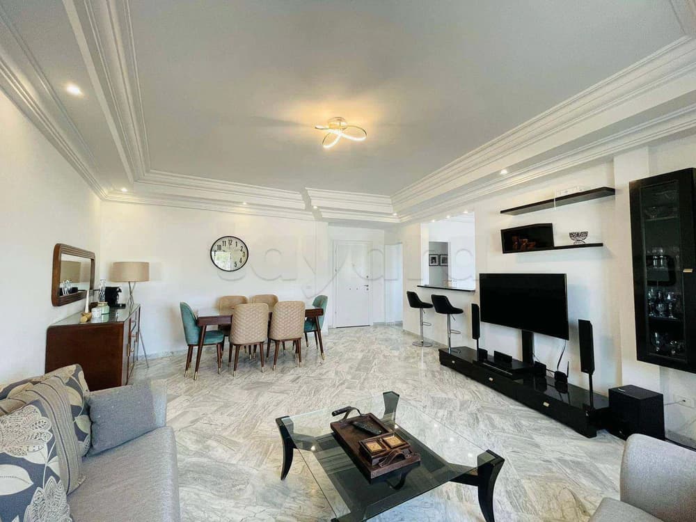 À louer appartement S+2 haut standing à Hammamet – Résidence privée avec plage privée