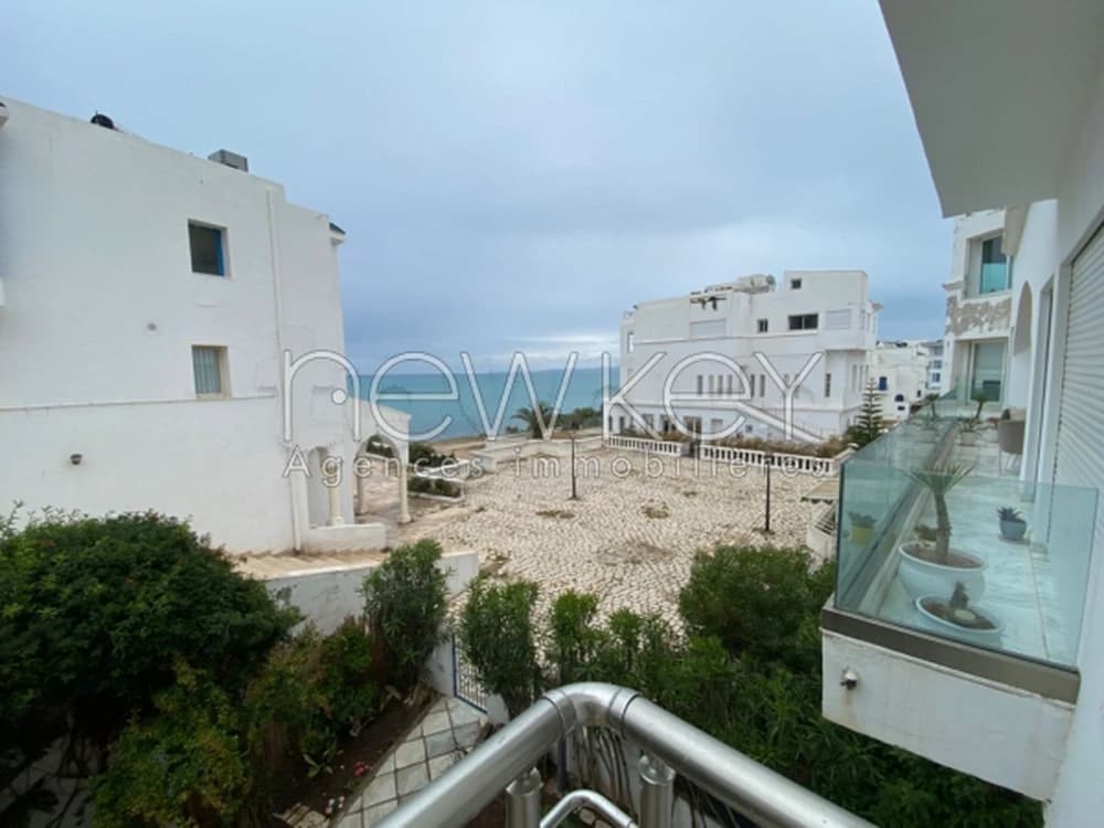 Appartement s+2 meublé avec une vue sur Mer à Gammarth