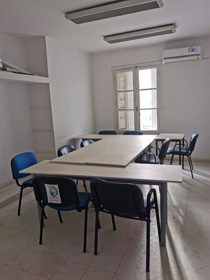 A partager un local bureau Ariana