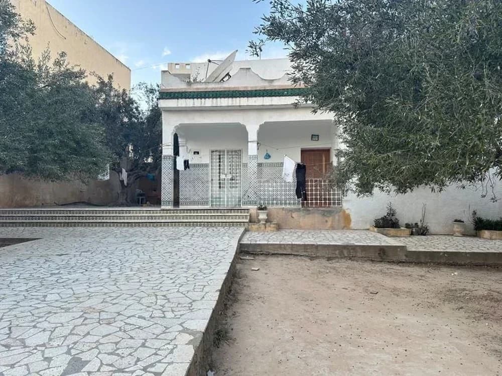 Maison120m² avec terrain 850m² a hammamet 