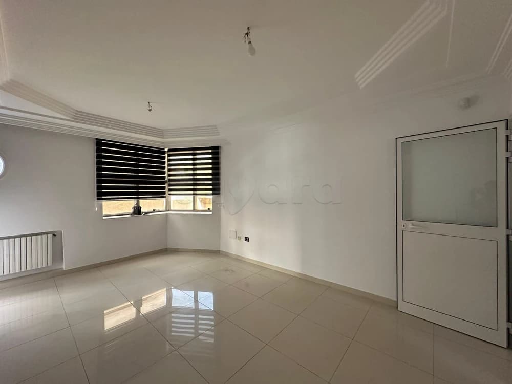 A louer un bureau A+3 au 📍Trocadéro Sousse