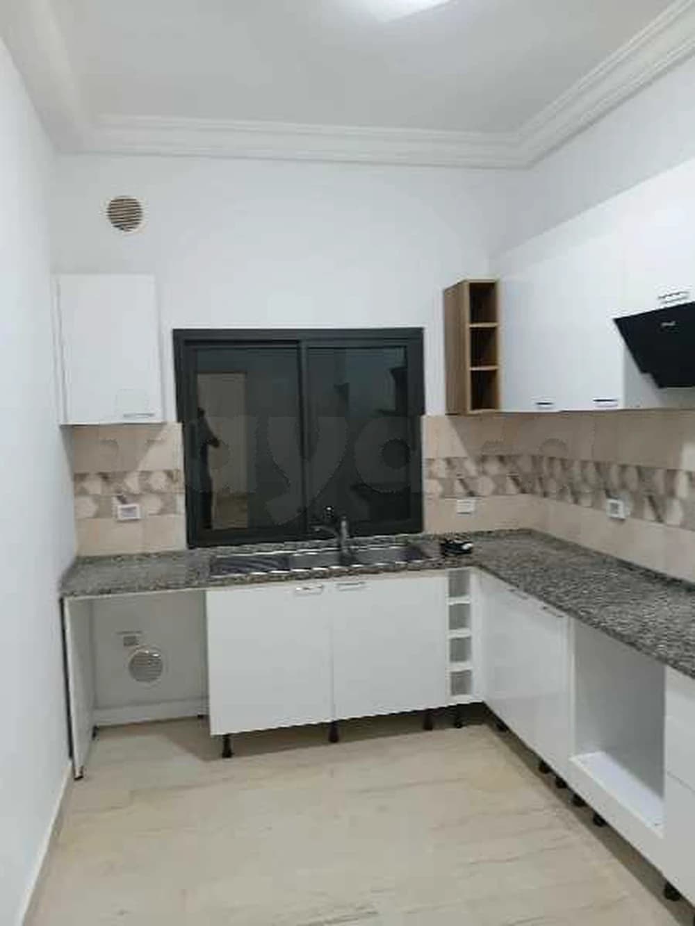 appartement s+2 bhar lazreg 