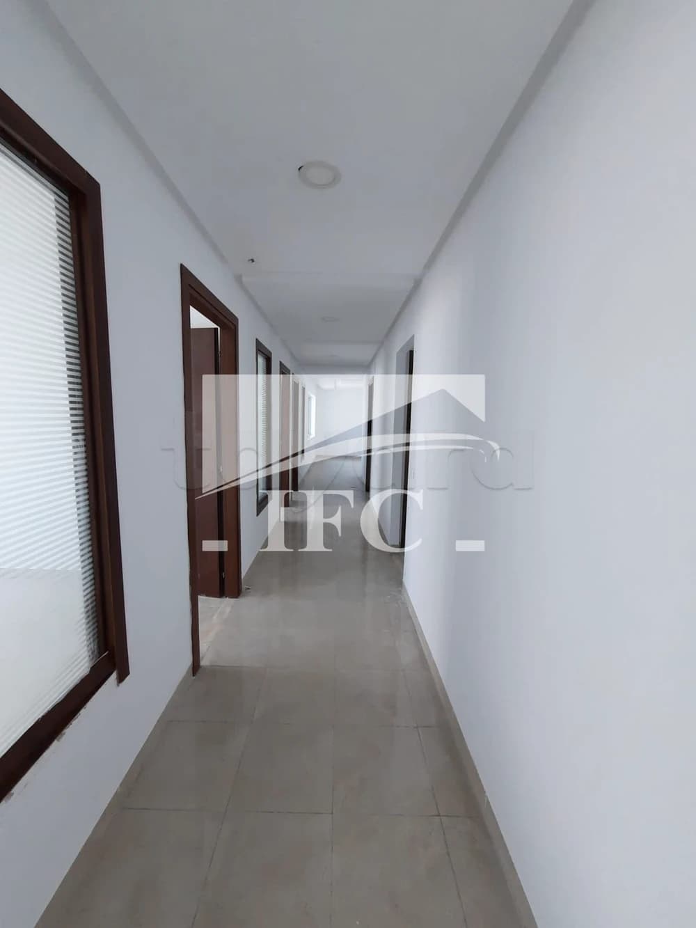 Bureau en 5 espaces- 176m²- Lac 2- IFCL2117