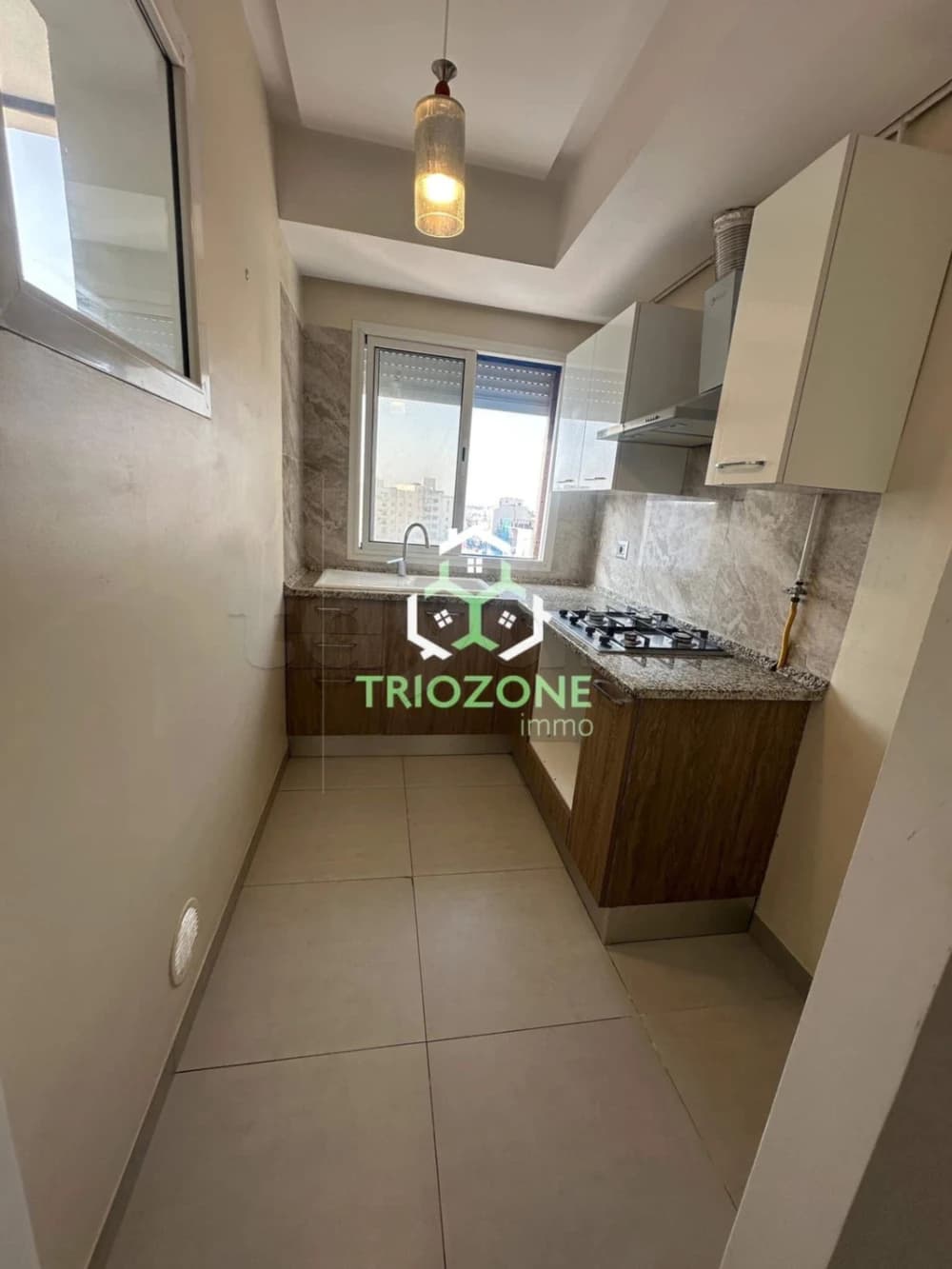 A louer S1 haut standing à cité wahat 