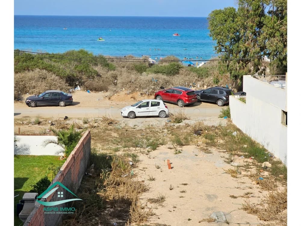 Appartements  2ème position  plage Hammam Ghzeez